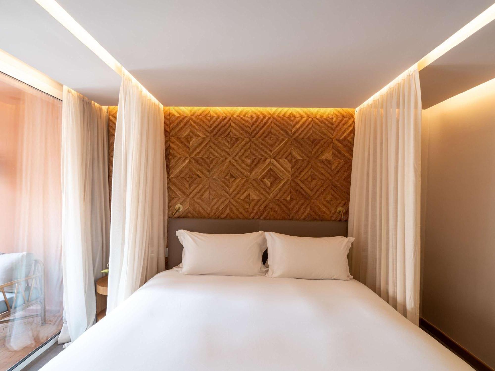 ホテル ソフィテル マラケシュ ラウンジ アンド スパ エクステリア 写真 A bedroom at the hotel
